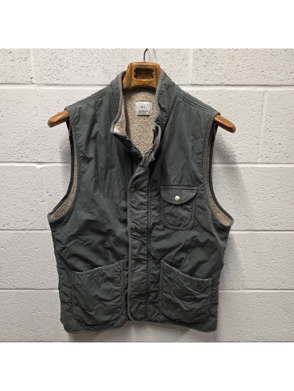 SKU Save Khaki United Men's Fleece Vest in Khaki Green L large Sherpa line snap
